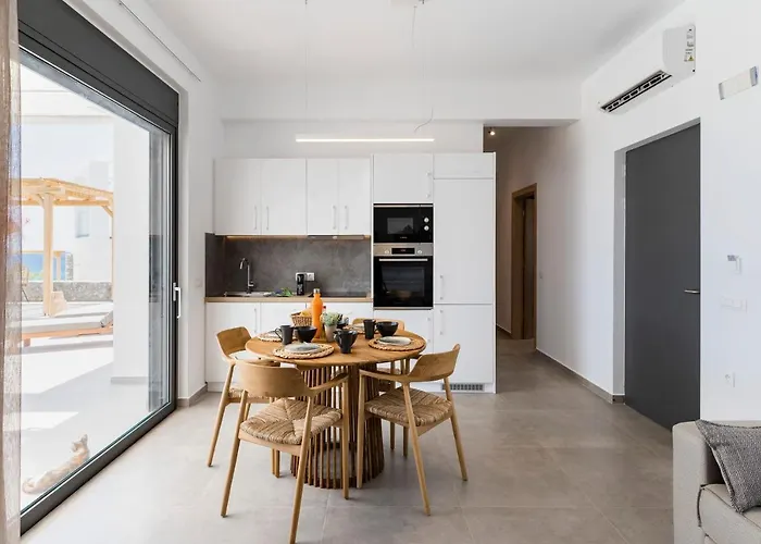 Villa Grand Blue Lakhania