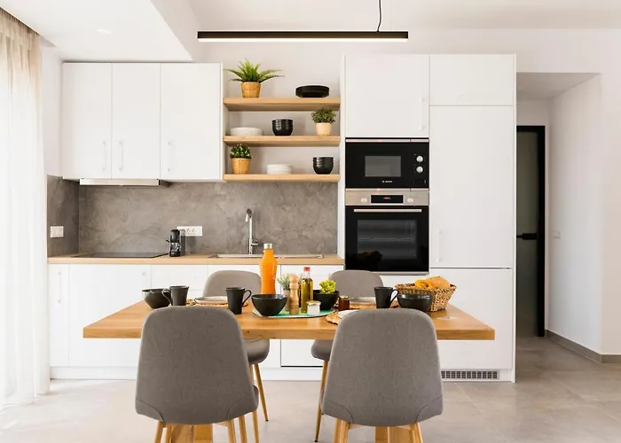 Grand Blue * Lakhania